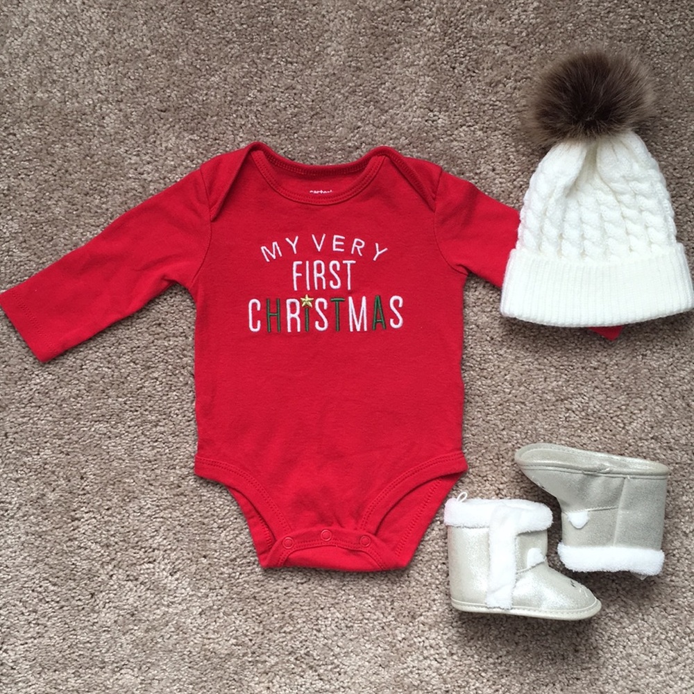 👶🏼2/$12 SALE Carter’s very first Christ onesie